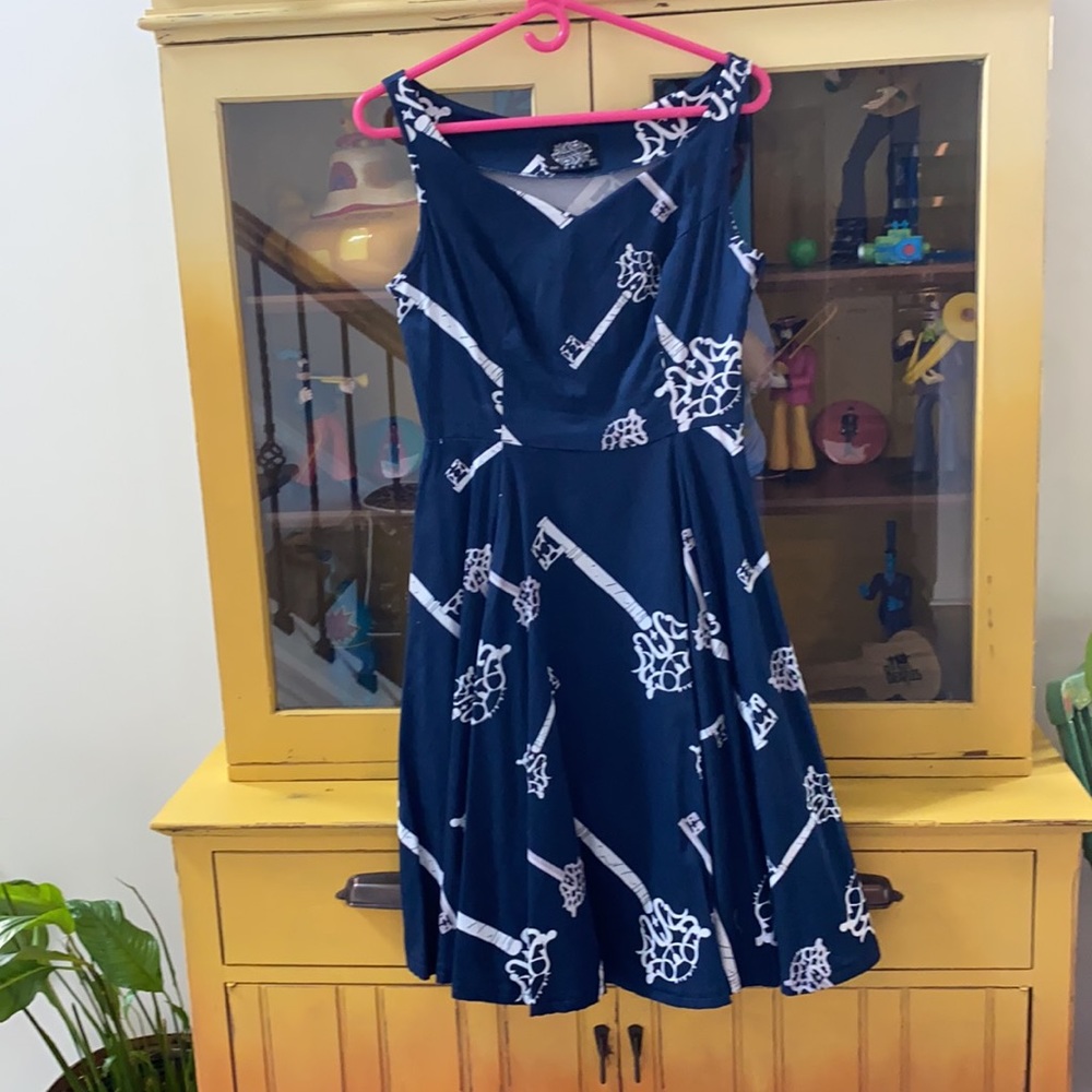 Hearts and Roses Dress - Picture 5 of 5